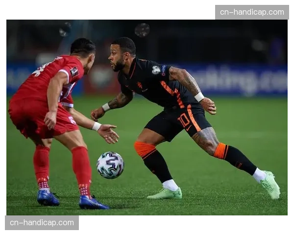 赛后述评：马赛德比战平局收场，激烈有余但战术博弈陷入僵局